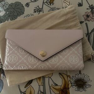 Tory Burch Light Pink Logo Clutch